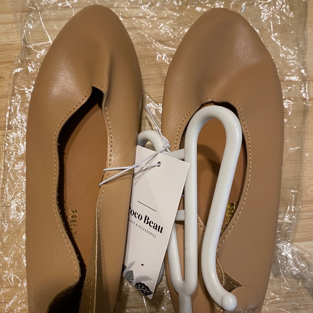 Tan Flats
